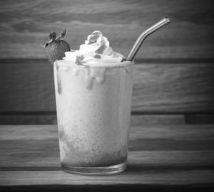 Strawberry Shake