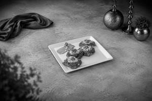 Margherita Paneer, Cheese Crumb