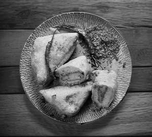 Bread Pakoda 2P