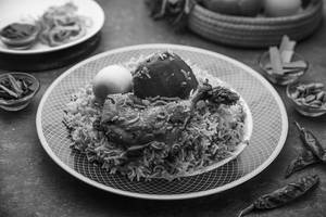 Barrackpore Chicken And Egg Biryani [1 Litre Container]