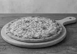 Onion And Corn Pizza [7 Inches]