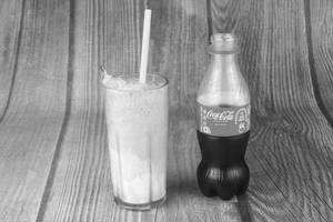 Cola Float