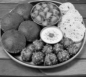 Savan Special Thali