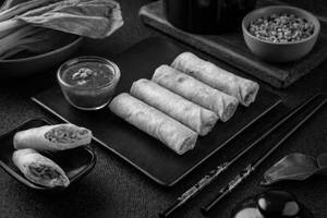 Veg Spring Rolls[4pcs]