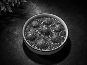 Veg Manchurian In Ginger & Coriander Sauce