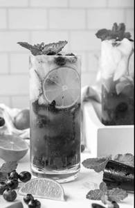 Blueberry mojito