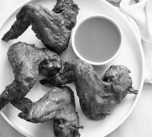 Fried chicken wings [1 wing]