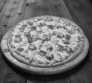 Panner Tikka Pizza