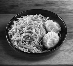 Veg Chowmien With Veg Momos