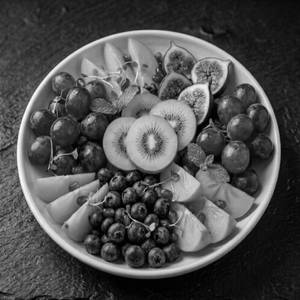 Seasonal Fresh Fruit Platter