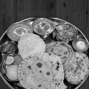 Deluxe Special Thali