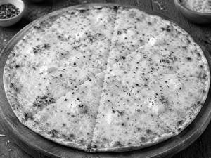 Four Cheese Pizzaa (thin Crust)
