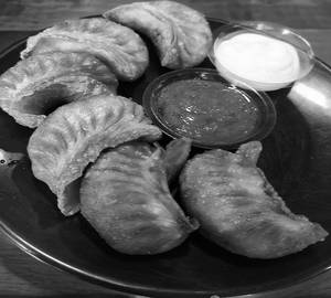 Fried Paneer Momos