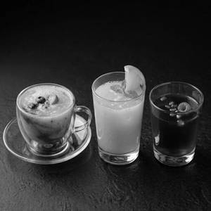 Fresh Seasonal Fruit Juice