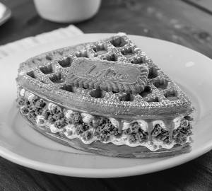 Biscoff Cream Waffle