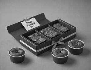Trio Friends Box [3 Brownies + 3 Choco Lava]
