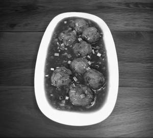 Gobhi manchurian [gravy]