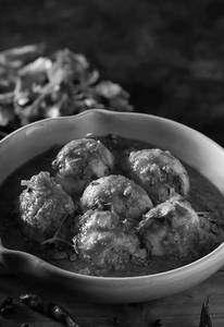 Bawarchi Special Egg Curry