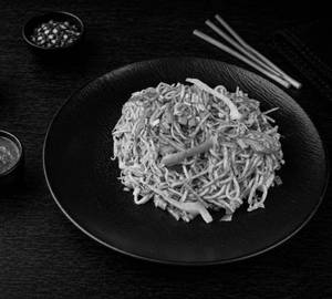 Veg Schz. Hakka Noodles