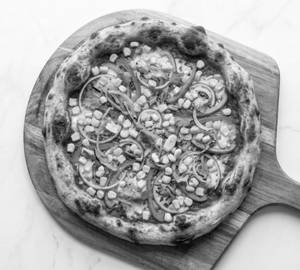 Corn Onion Pizza