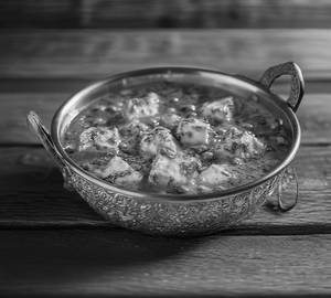 Matar paneer