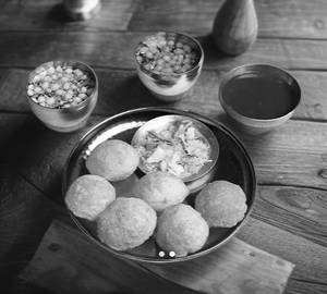 Aata Golgappe [6 Pieces]