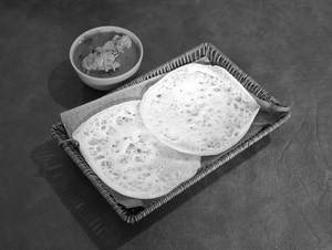 2 Appam+ Chickencurry
