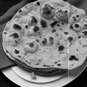 Lal Mrich Roti