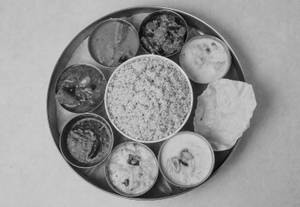 Kerala Matta Rice Veg Meals 
