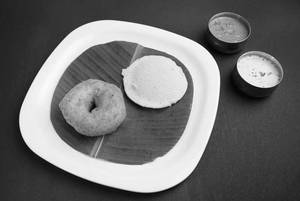 Idli (1 Pc) Vada (1 Pc)