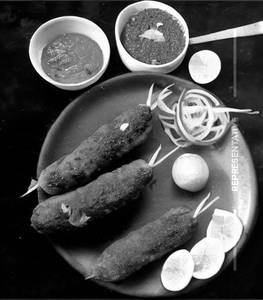 Keema Pudina Ke Seekh