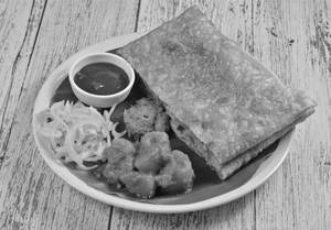 Chicken Moglai Paratha