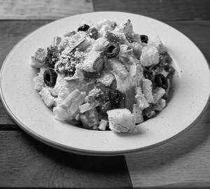 Caesar salad with vegetables