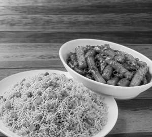 Fried rice with chilli garlic potato gravy