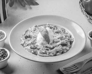 Burrata Alla Rosatella