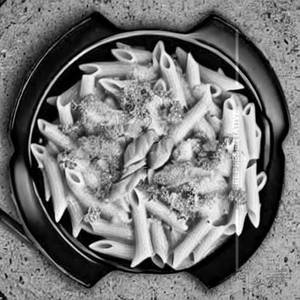 Caramelized onion chicken pasta