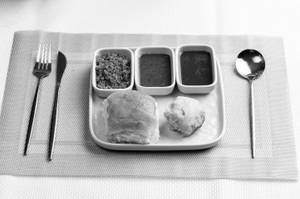 Vada Pav [1 Pcs]