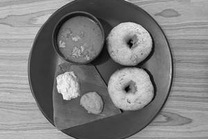 Medu Vada (2 pcs)