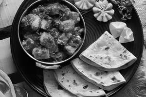 Kadhai Paneer with 4 Butter Tawa Roti