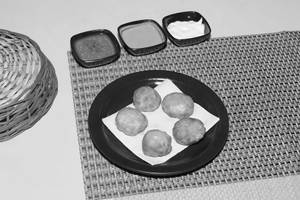 Paneer Fried Momos [10 Pieces]