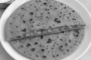 2 Aloo Pyaaz Paratha