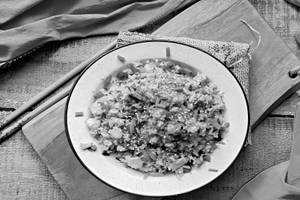 Burnt garlic rice