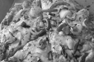 Onion Capsicum Pizza [8 inches]