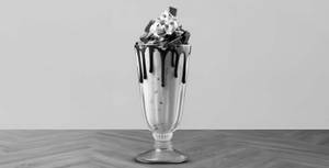 Kitkat Oreo Shake