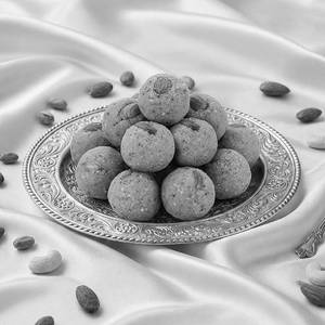 Paushtik Ladoo