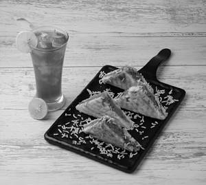 Masala Sandwich + Iced Tea