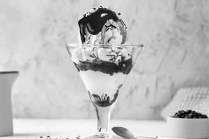 Hot Chocolate Fudge Sundae
