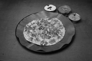 ONION TOMATO UTTAPAM