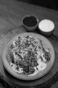 Aloo Tikki Chaat