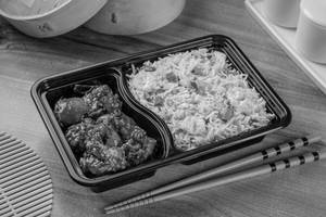Egg Fried Rice & Classic Chilli Chicken Gravy 4pc